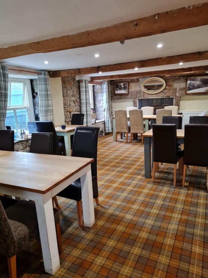 Peak District, The Greyhound Inn, Warslow Circa 1750 Eksteriør billede